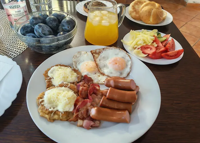 Harsfavirag Vendeghaz Bed & Breakfast 3*