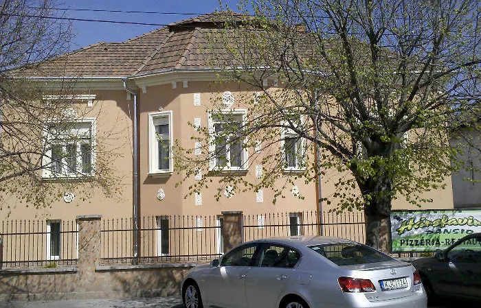 Bed & Breakfast Harsfavirag Vendeghaz