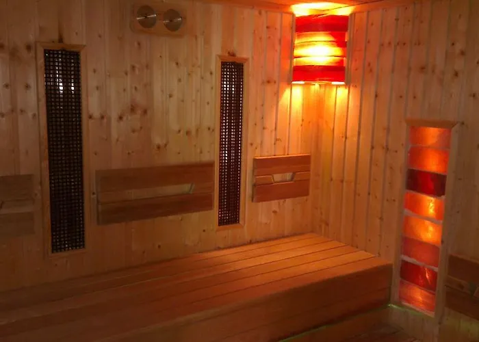 Bed & Breakfast Harsfavirag Vendeghaz 3*